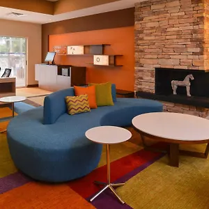 *** Hotel Fairfield Airport USA